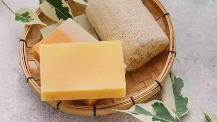 சோப்பு மற்றும் தண்ணீர் சோப்பு மற்றும் தண்ணீர்